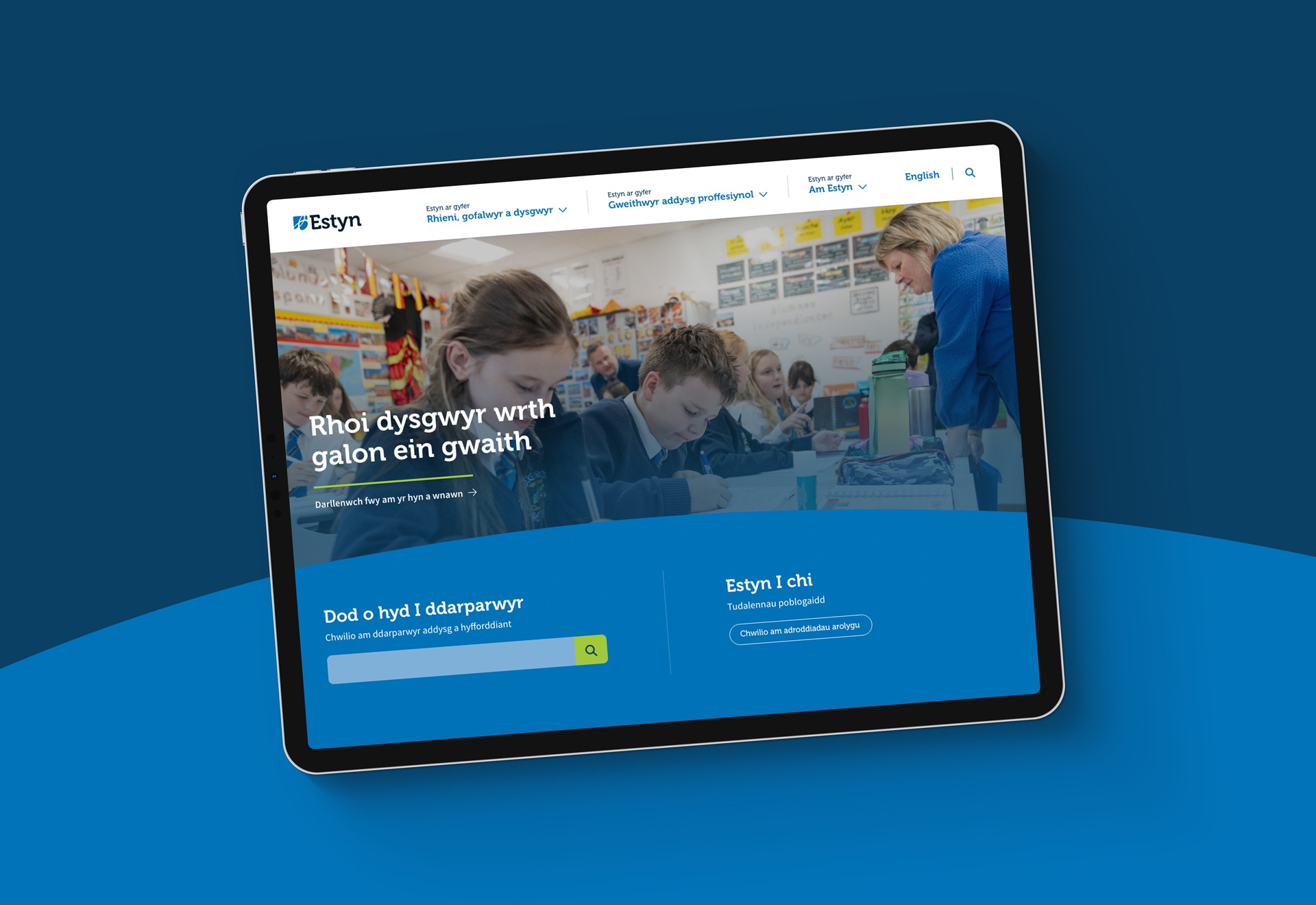 Estyn desktop home on tablet